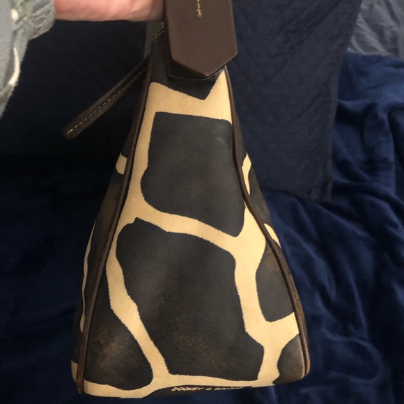 Dooney & Bourke Giraffe Print Handbag Purse with Matching Wallet - Picture 4 of 15